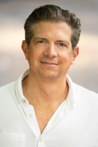 Headshot of Justin D’Ercole